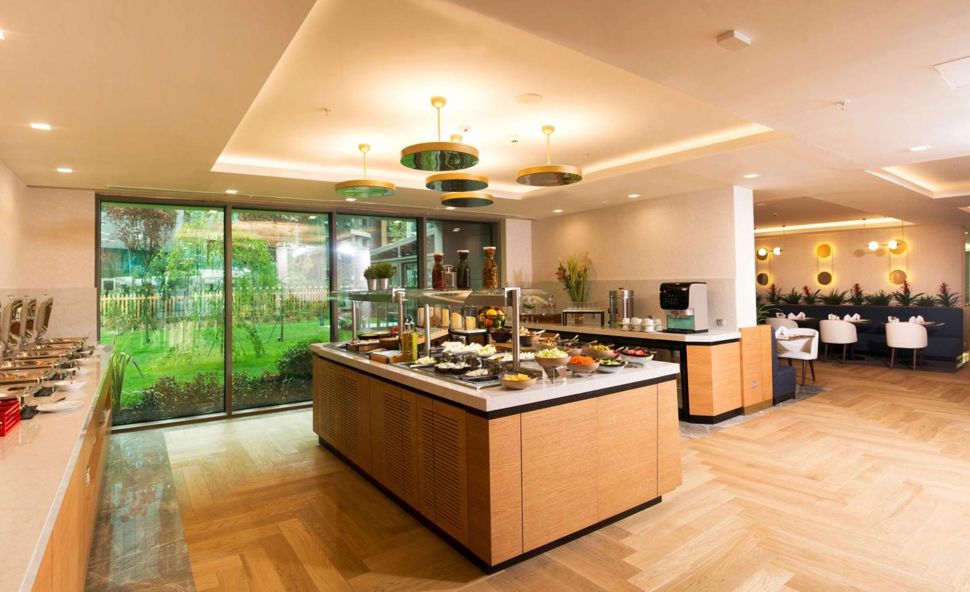 เรดิสัน เรสซิเดนซ์ วาดิสตันบูล Hotel อิสตันบูล ภายนอก รูปภาพ
